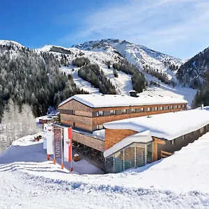 *** Hotel Lizum 1600 | Kompetenzzentrum Snowsport Tirol Österreich