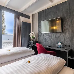 *** Hotel Plaza Österreich
