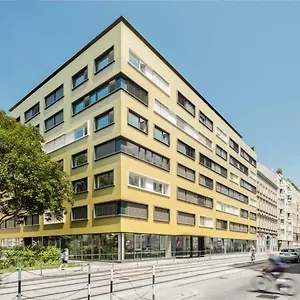 3* Szálloda Mynext - Leo