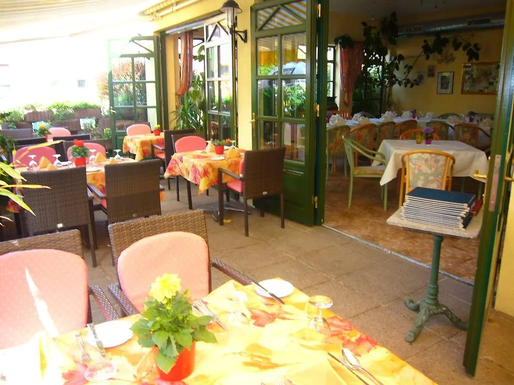 Hotel Strebersdorferhof Vienna