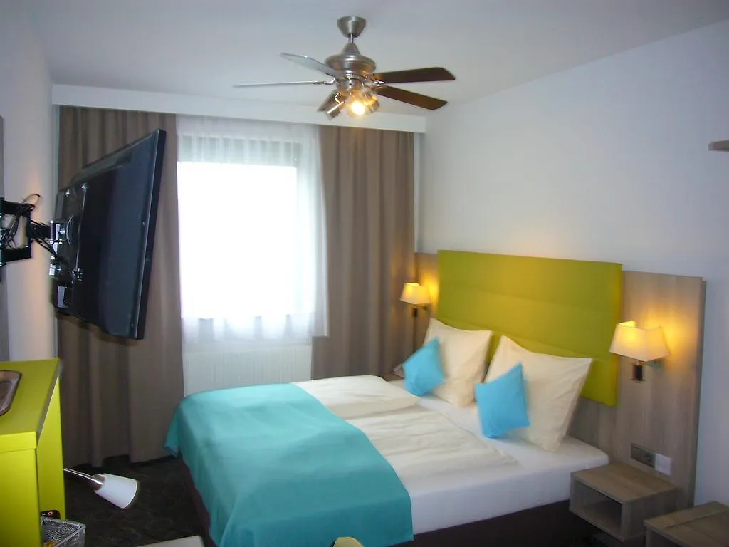 Hotel Strebersdorferhof Vienna