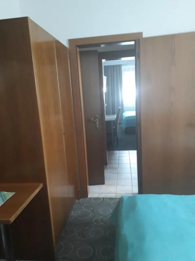 ***  Hotel Strebersdorferhof Vienna Austria